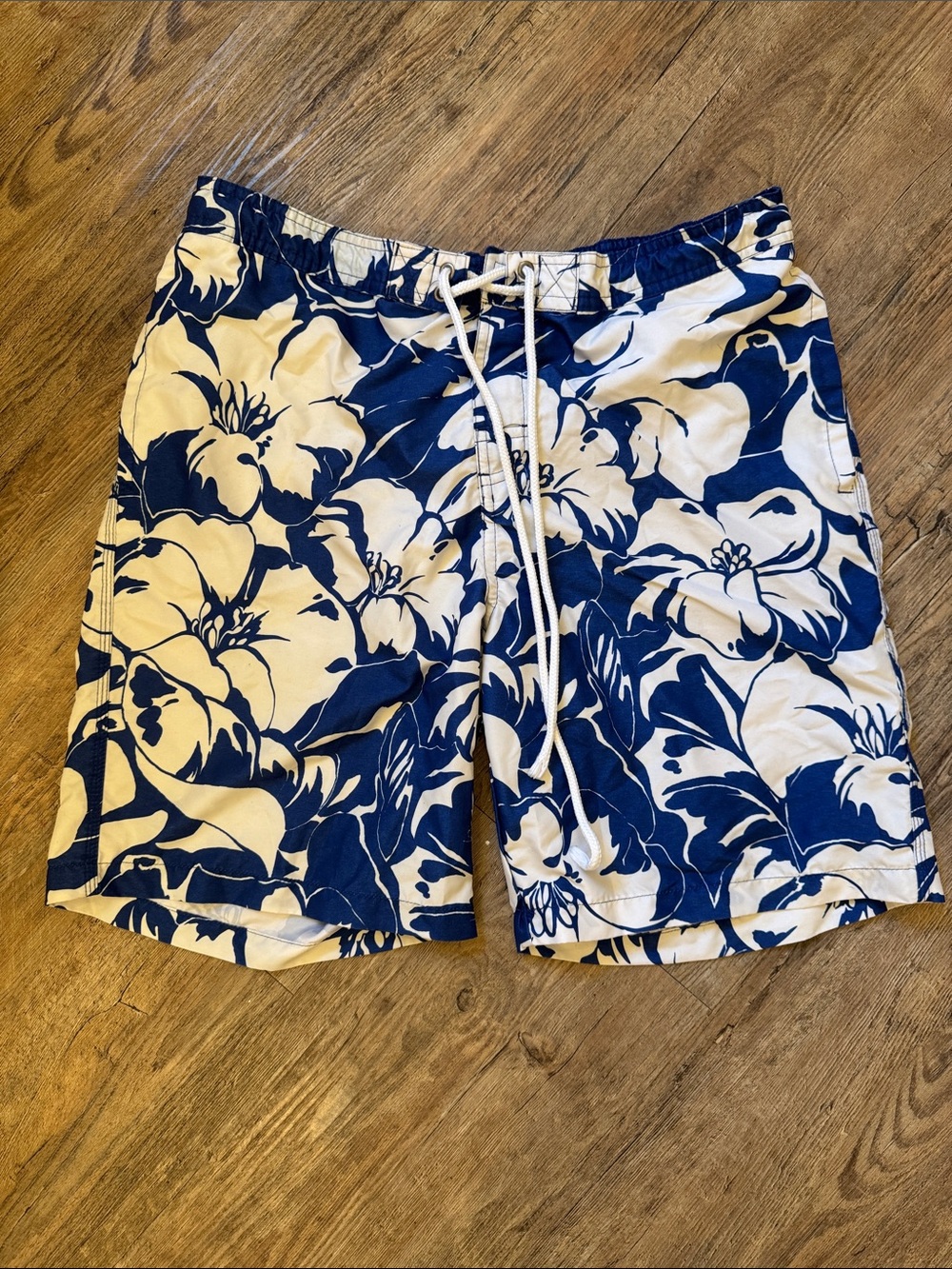 Merona Navy and White Floral Swim Trunks with Drawstring